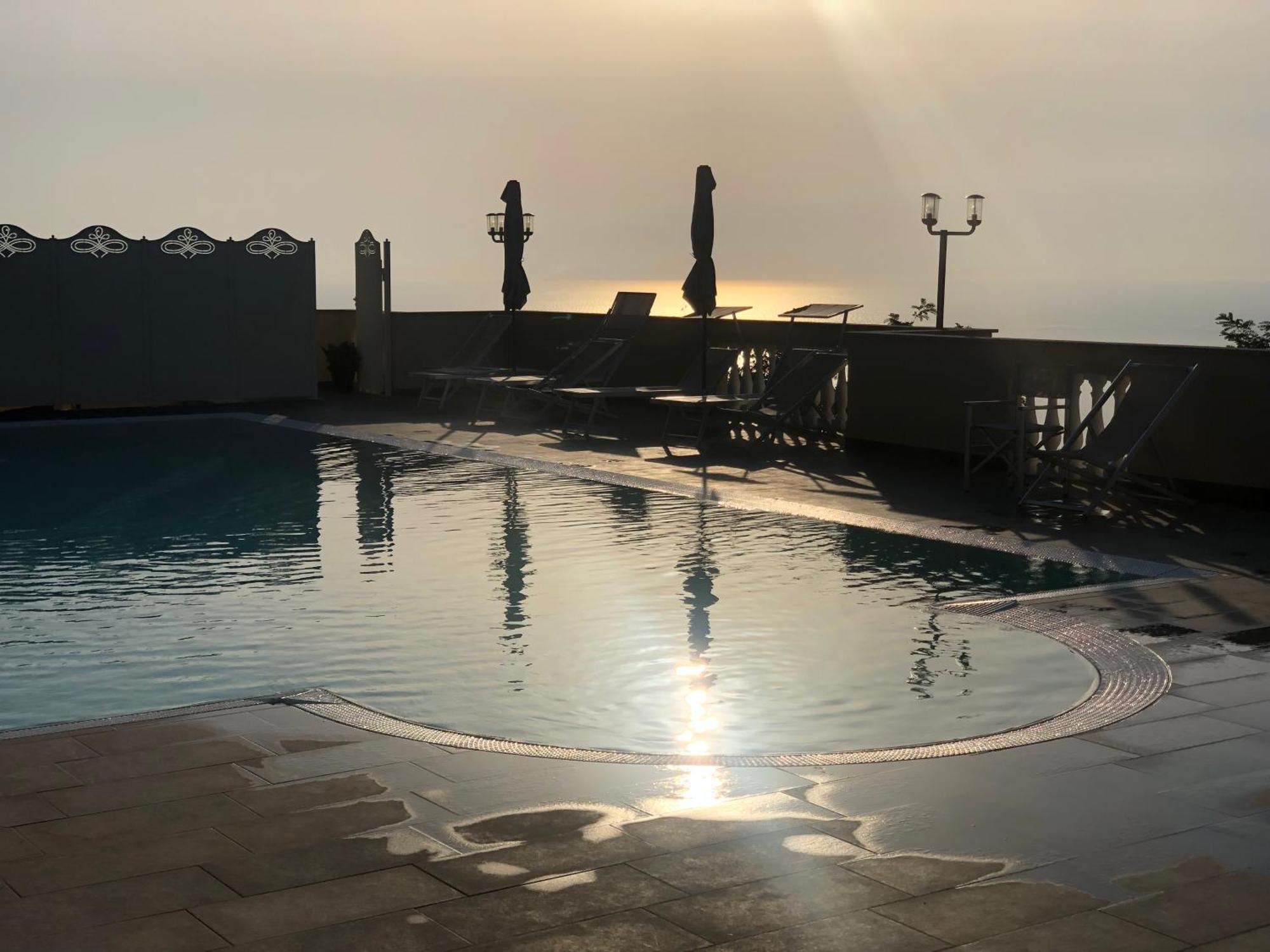 Bloom Tropea Aparthotel Ciaramiti Exterior photo