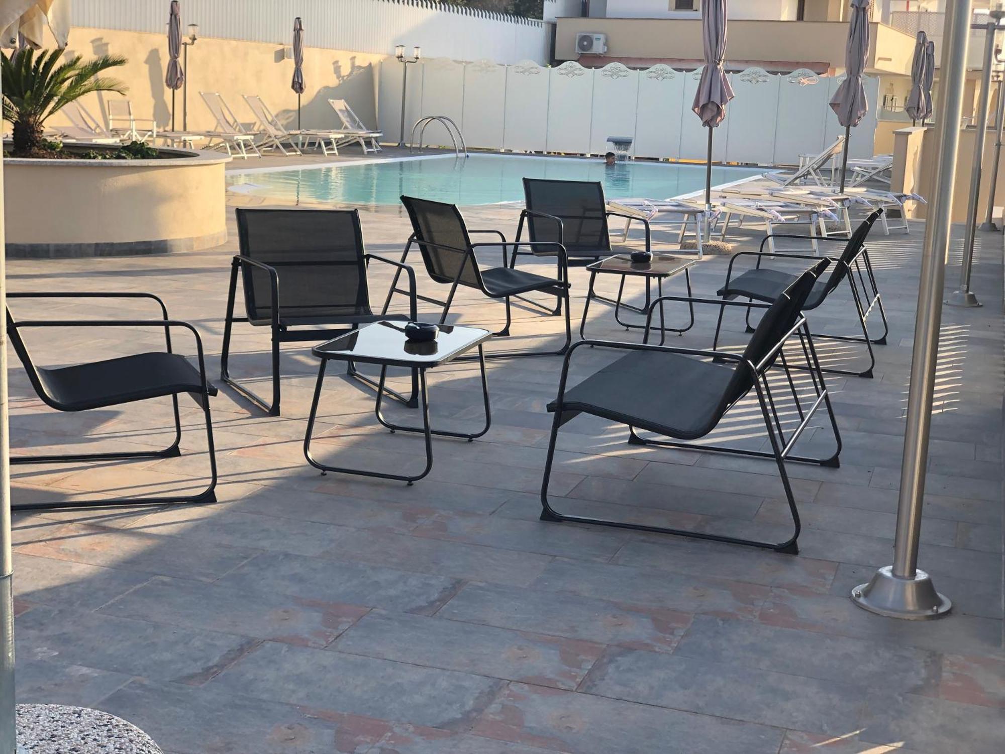 Bloom Tropea Aparthotel Ciaramiti Exterior photo